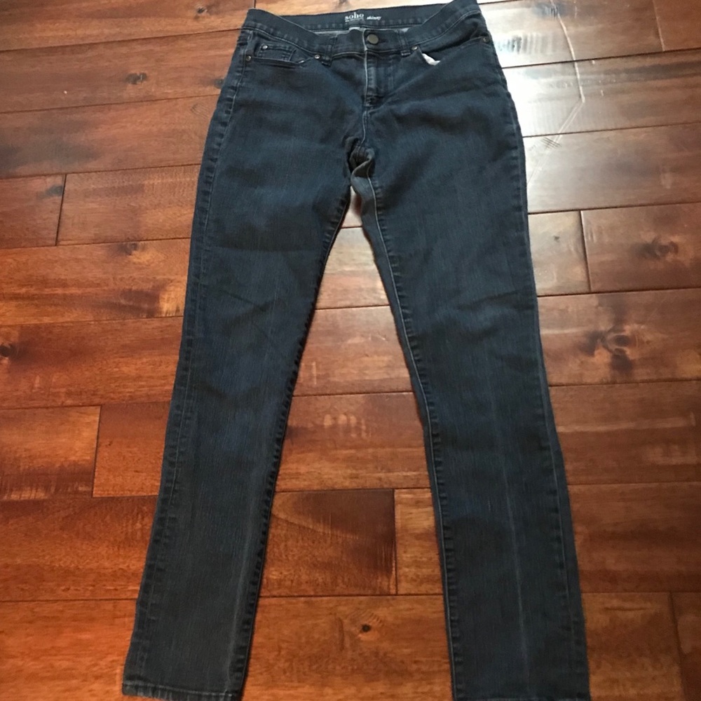 Dark blue skinny jeans